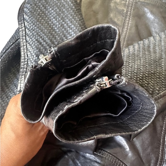 D73 Black Leather Biker Jacket Woven Leather Women’s Size M - Picture 12 of 15